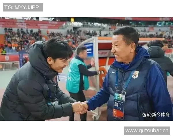 成都足球队与上海足球队赛后分析个人能力的深度探讨与总结 成都足球队与上海足球队赛后分析个人能力的深度探讨与总结